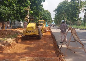 Pekerjaan Proyek Pelebaran Jalan Batam Centre “Asal Siap” (Foto/Fuat).