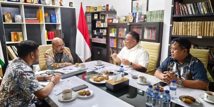 Deputi Bidang Investasi BP Batam Melakukan Pertemuan Dengan Konsulat Jenderal India di Medan. (Foto/Istimewa).