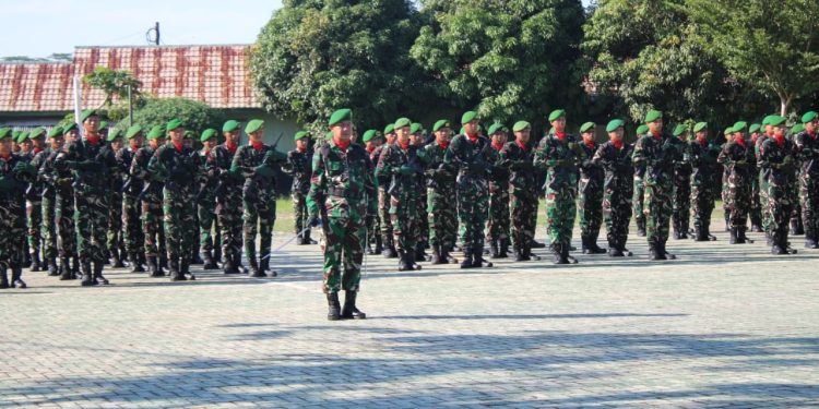 Dandim 0426/TB Pimpin Upacara 17-an, Sampaikan Amanat KASAD. (Foto/Maria).