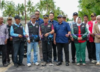 Bupati Meranti Buka Festival Telaga Air Merah ke-VI Tahun 2026 di Kec. Tebingtinggi Barat. (Foto/Humas).