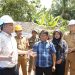 Bupati OKU Timur H. Lanosin, S.T., M.T., M.M., memberikan keterangan pada awak media. (Foto/Yesianti).