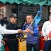 Wali Kota Batam Amsakar Achmad Ikut Gotong Royong di Perumahan Garden Raya, Batam Kota. (Foto/Istimewa).