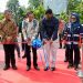 Amsakar Resmikan Revitalisasi Lapangan Olah Raga Program CSR PT Wasco Engineering Indonesia. (Foto/Humas).
