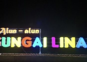 Berkilau Alun-alun Desa Sungai Linau, Menimbulkan Wajah Baru Menyatukan Keindahan Harapan Ekonomi.(Foto/Darwis).