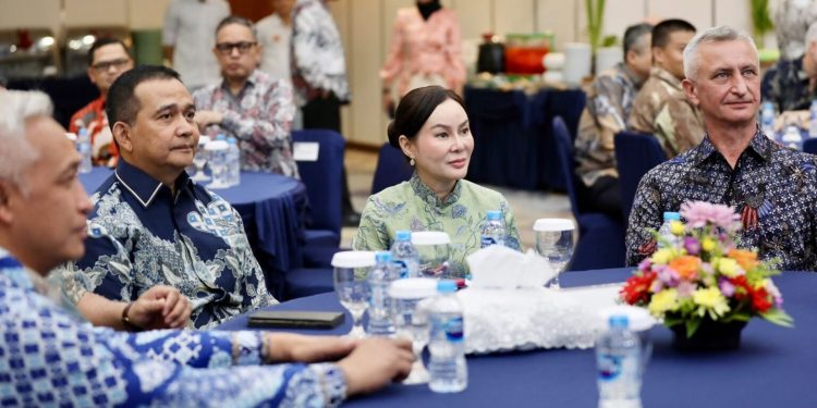 Plh Wali Kota Batam Sambut Kunjungan 22 Atase Pertahanan 19 Negara ke Batam. (Foto/Istimewa).