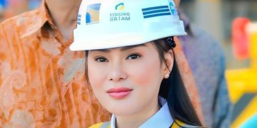 Plh Wali Kota Batam dan Kepala BP Batam, Li Claudia Chandra. (Foto/Humas).