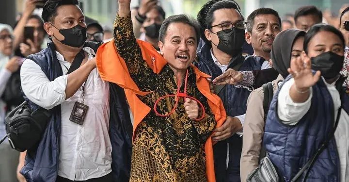 Kejaksaan Negeri Jakarta Selatan Tidak Menahan Roy Suryo Dan dr Tifa. (Foto/Istimewa).