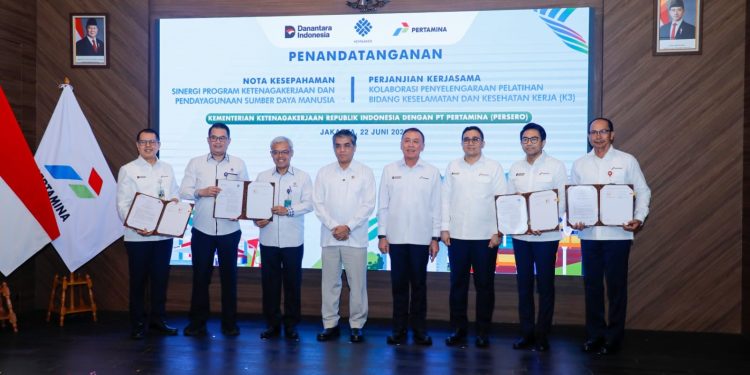 Kemnaker–Pertamina Jalin Kolaborasi Pengembangan SDM dan Pelatihan Vokasi K3. (Foto/Humas).
