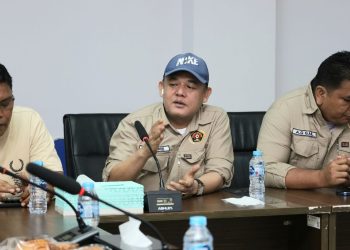 Wakil Ketua Persatuan Wartawan Indonesia (PWI) Kepri, LCM (tengah) (Foto/Dok PWI).