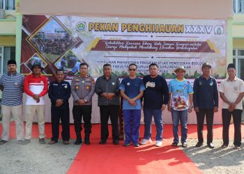Mahasiswa Pendidikan Biologi UNRI Wujudkan Aksi Nyata Rehabilitasi Kawasan Tebing Hulu Sungai Kampar. (Foto/Dokumentasi).