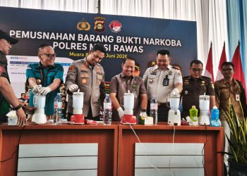 Polres Musi Rawas Musnahkan Barang Bukti 2 Kilogram Sabu.(Foto/Igo).