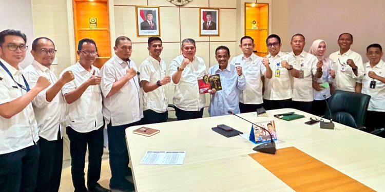 Pemko Batam Gelaran Piala Dunia FIFA 2026 Melalui Kegiatan Nonton Bareng. (Foto/Humas).