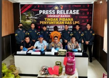 Polres OKU Timur Ungkap Praktik Pengoplosan Gas Elpiji Subsidi, Puluhan Tabung Disita. (Foto/Yesianti).