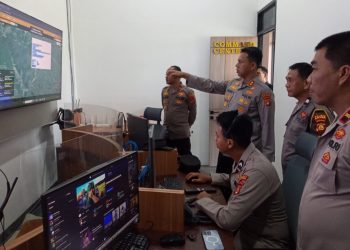 Command Center Layanan Call 110 Intens Pantau Hot Spot Di Musi Rawas. (Foto/Dika).