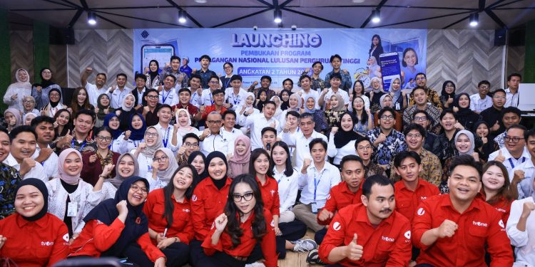 Menaker dan Seskab Luncur kan MagangHub Angkatan II, Kuota Peserta Naik Jadi 150 Ribu. (Foto/Humas).