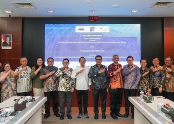 Para pejabat BP Batam foto bersama teken nota Kesepahaman Pengembangan KEK Tanjung Sauh. (Foto/Humas).
