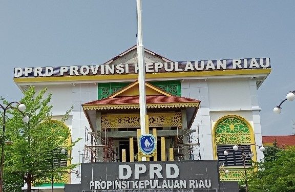 Kantor atau Gedung DPRD Provinsi Kepulauan Riau (Kepri) di Dompak, Tanjungpinang. (Foto/Dok).