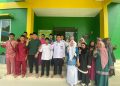 KUA Lingga Bekali Delapan Calon Pengantin dengan Bimbingan Perkawinan.(Foto/Handoyo).