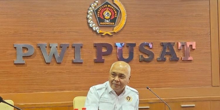 Ketua Persatuan Wartawan Indonesia (PWI) Piusat Akhmad Munir. (Foto/PWI Pusat).
