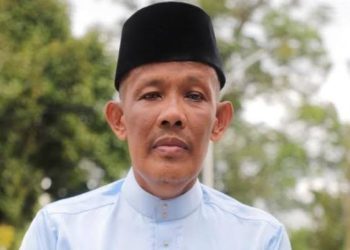 Sekretaris Daerah (Sekda) Kabupaten Lingga, Armia yang menyalahgunakan wewenang. (Foto/Istimewa).