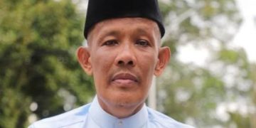 Sekretaris Daerah (Sekda) Kabupaten Lingga, Armia yang menyalahgunakan wewenang. (Foto/Istimewa).