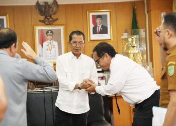 Pemko Batam dan Kemenkum Kepri Teken MoU Posbakum Tiap Keluurahan. (Foto/Humas).