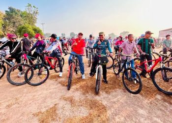 Gowes Kebangsaan Semarakan HUT ke-81 Kemerdekaan RI di Kabupaten Tulang Bawang. (Foto/Masderik).