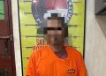 Tersangka pelaku pengedar narkoba yang berhasil di tangkap Polres Langkat. (Foto/Jhon).