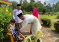 Mandi Safar di Replika Istana Damnah, Merawat Tradisi dan Ingatan Masyarakat Melayu. (Foto/Handoyo).