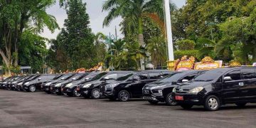 Ini contoh mobil dinas pemerintah Kabupaten Karimun saat parkir di lokasi parkir. (Foto/Istimewa).