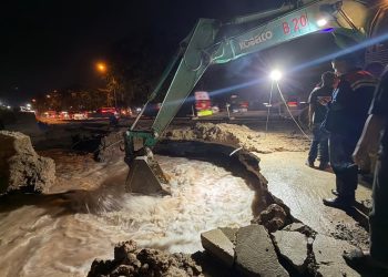 Penanganan Kebocoran Susulan Pipa Muka Kuning, BP Batam Dan PT Air Batam Hilir Bergerak Cepat. (Foto/Istimewa).