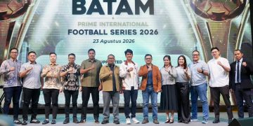 BP Batam Resmi Tututp Batam Prime International Pootball Series 2026. (Foto/Humas).
