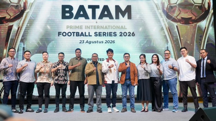 BP Batam Resmi Tututp Batam Prime International Pootball Series 2026. (Foto/Humas).