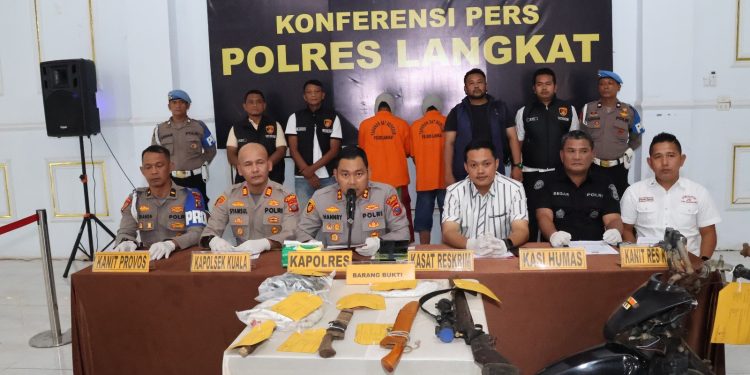 Polisi Ungkap Kasus Pembunuhan di Kuala, Dua Terduga Pelaku Diamankan. (Foto/Humas).